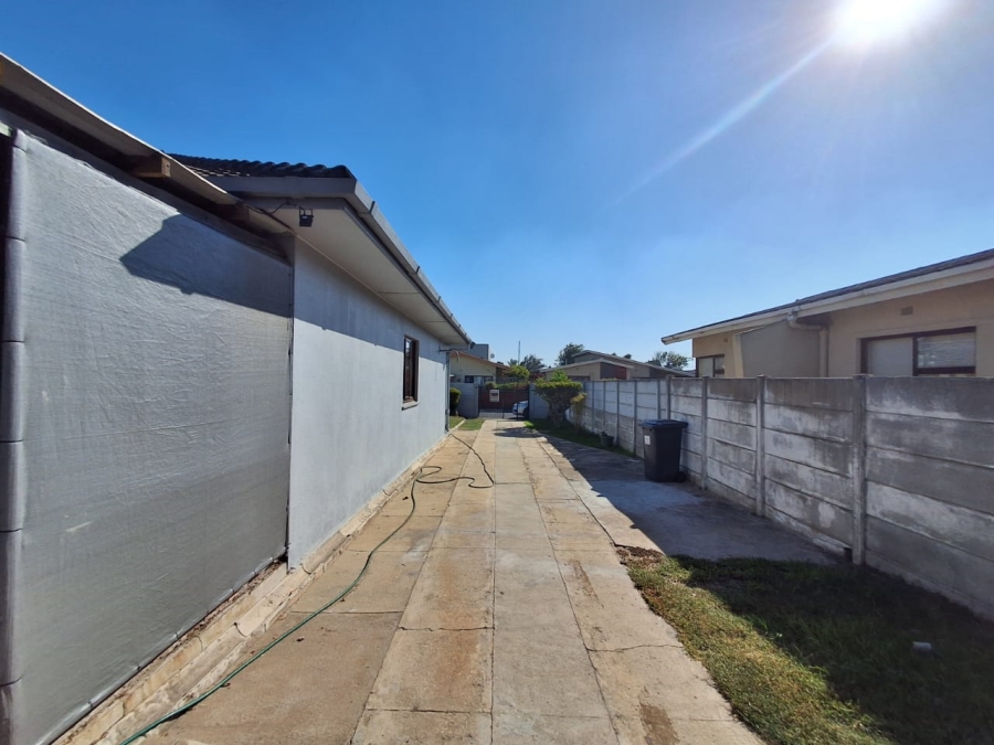 3 Bedroom Property for Sale in Churchill Estate Western Cape